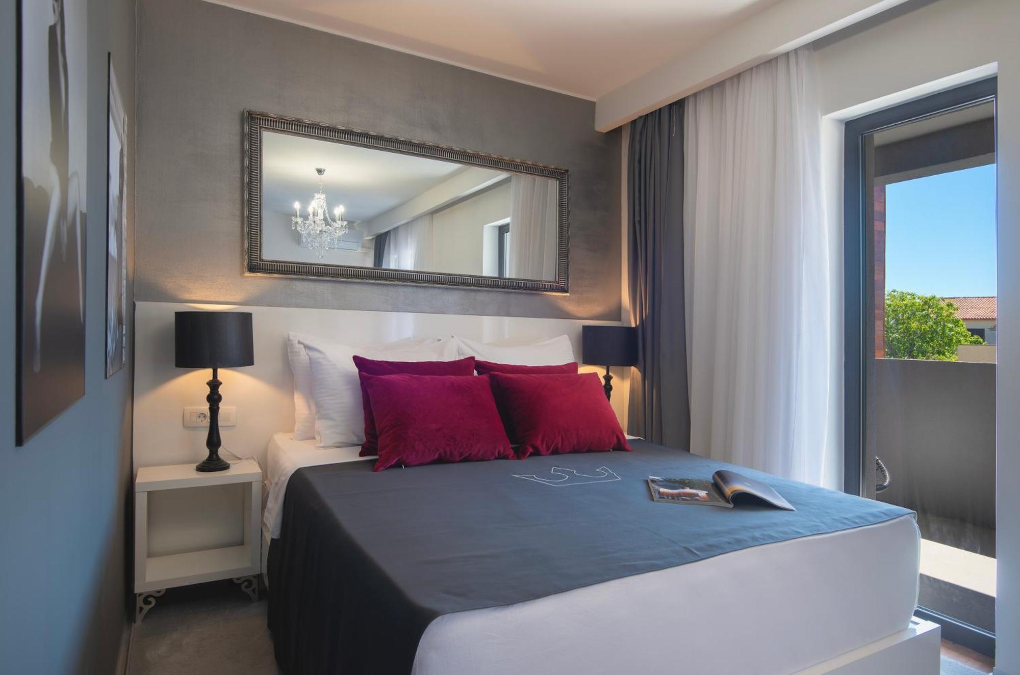 Boutique Hotel Chevalier By Bura Hotels - Adults Only Medulin Exterior foto