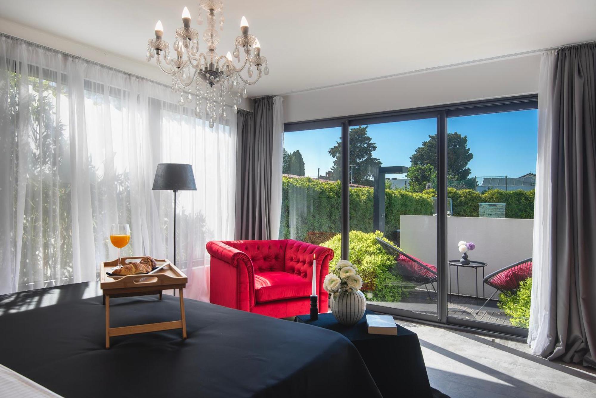 Boutique Hotel Chevalier By Bura Hotels - Adults Only Medulin Exterior foto