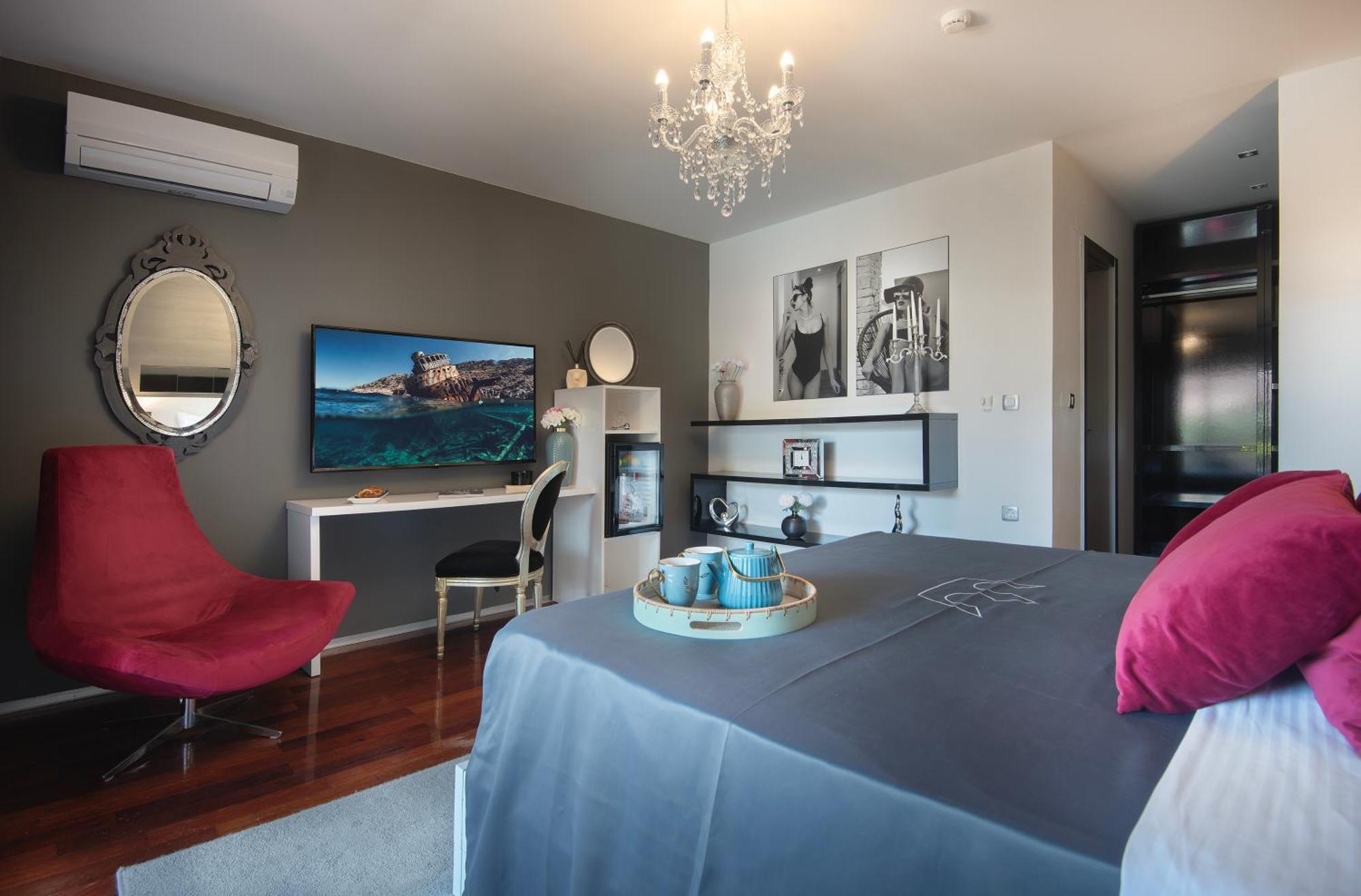 Boutique Hotel Chevalier By Bura Hotels - Adults Only Medulin Exterior foto